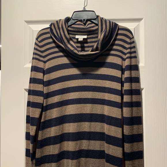 LOFT Dresses & Skirts - Loft Turtleneck Sweater Dress